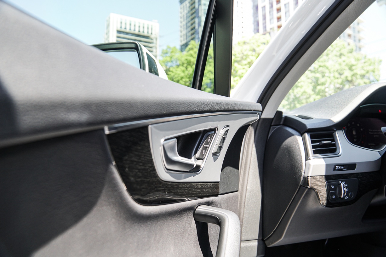 /ontarioqualitymotorsetobicoke/2019-Audi-Q7-5409534726779148.jpg