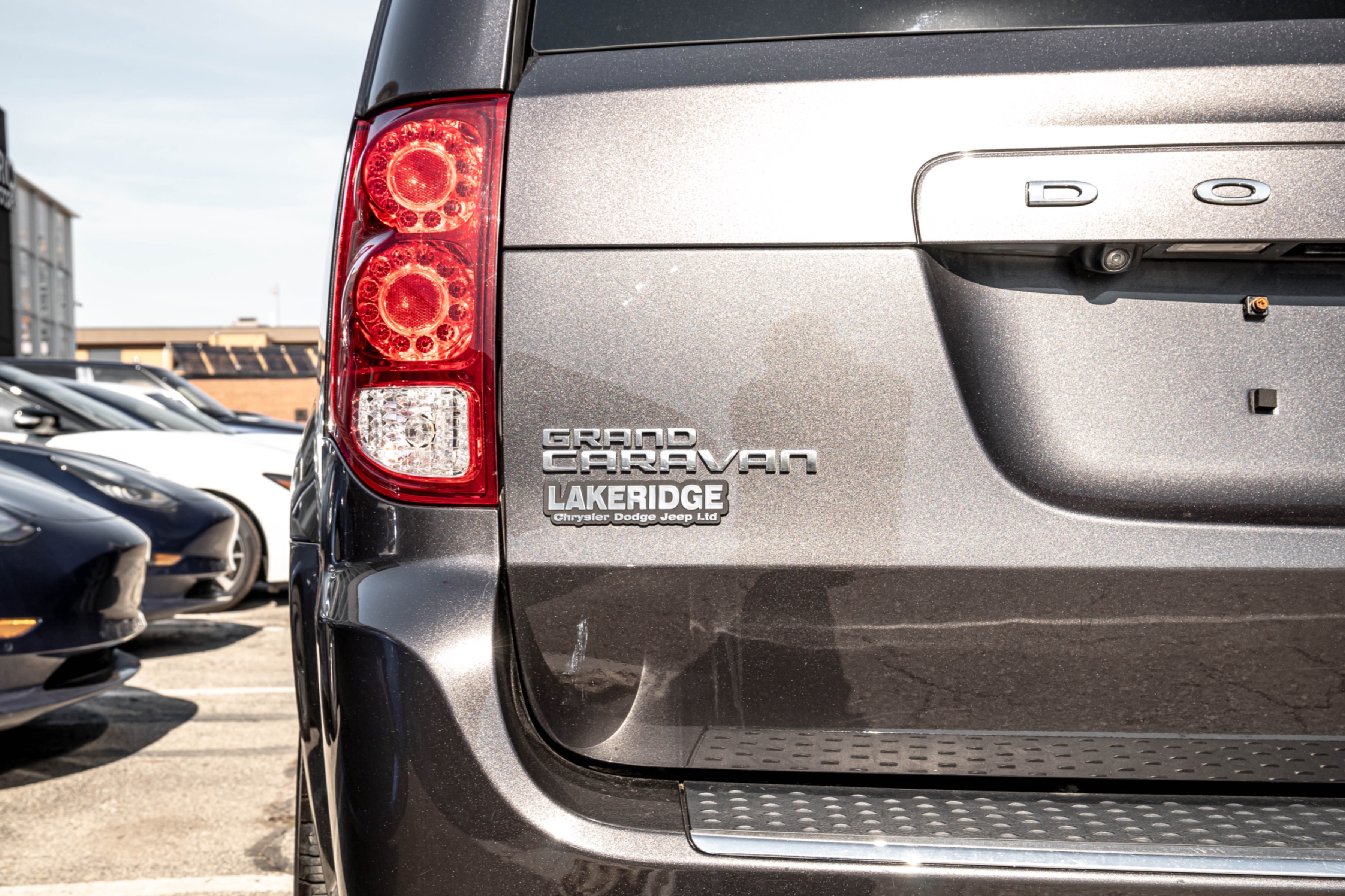 /ontarioqualitymotorsetobicoke/2019-Dodge-GrandCaravan-027125899857334046.jpg