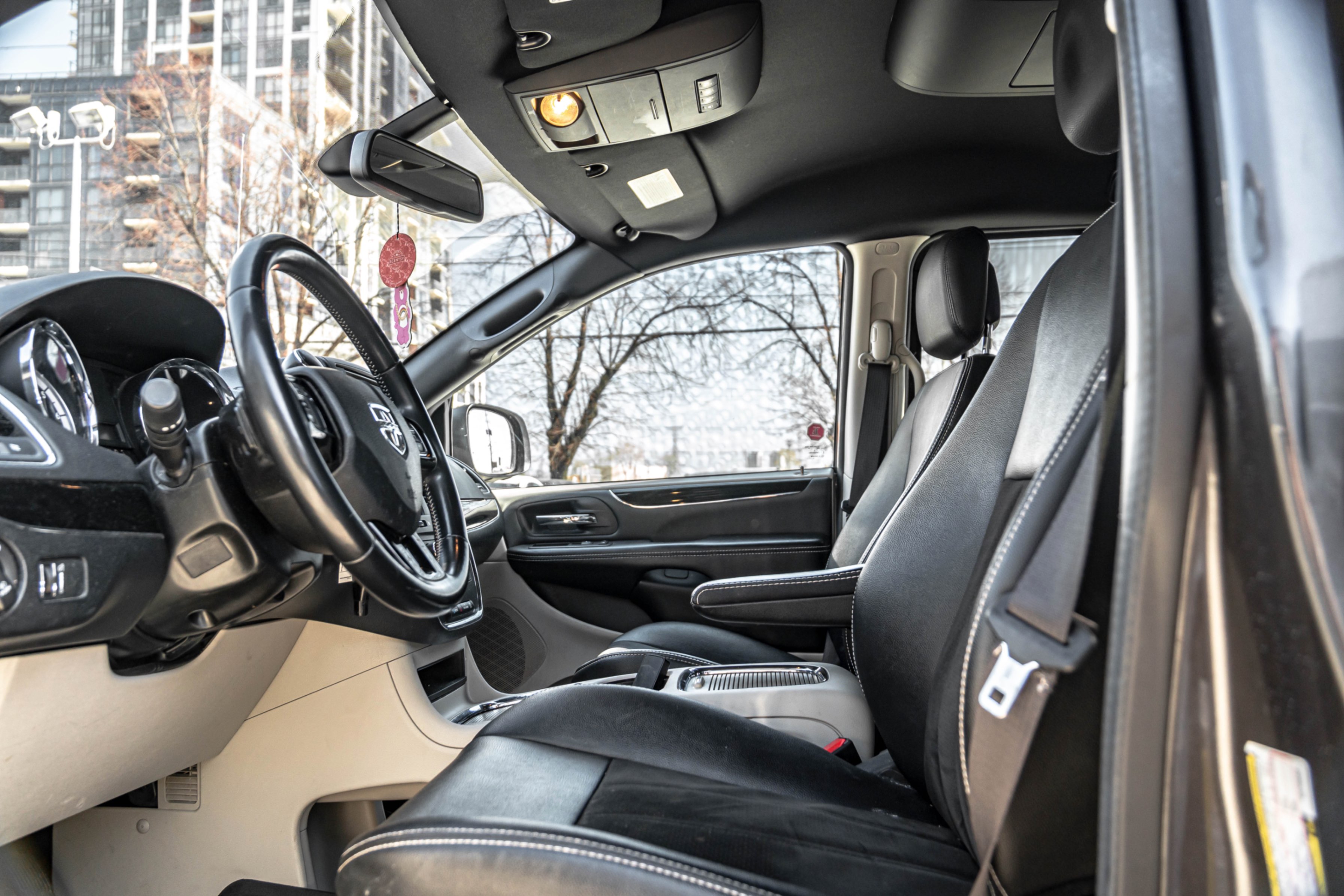 /ontarioqualitymotorsetobicoke/2019-Dodge-GrandCaravan-1402311074181748.jpg