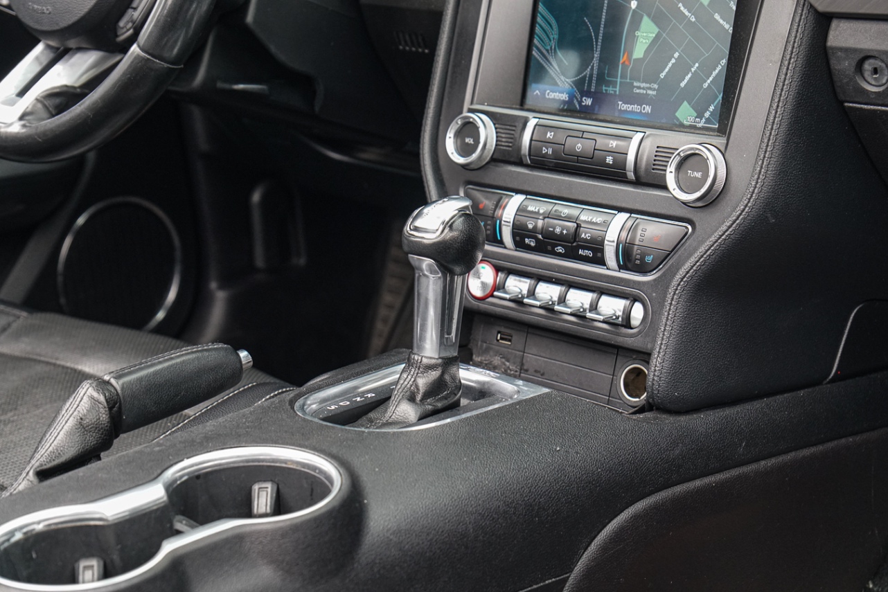 /ontarioqualitymotorsetobicoke/2019-Ford-Mustang-6600777628524541.jpg