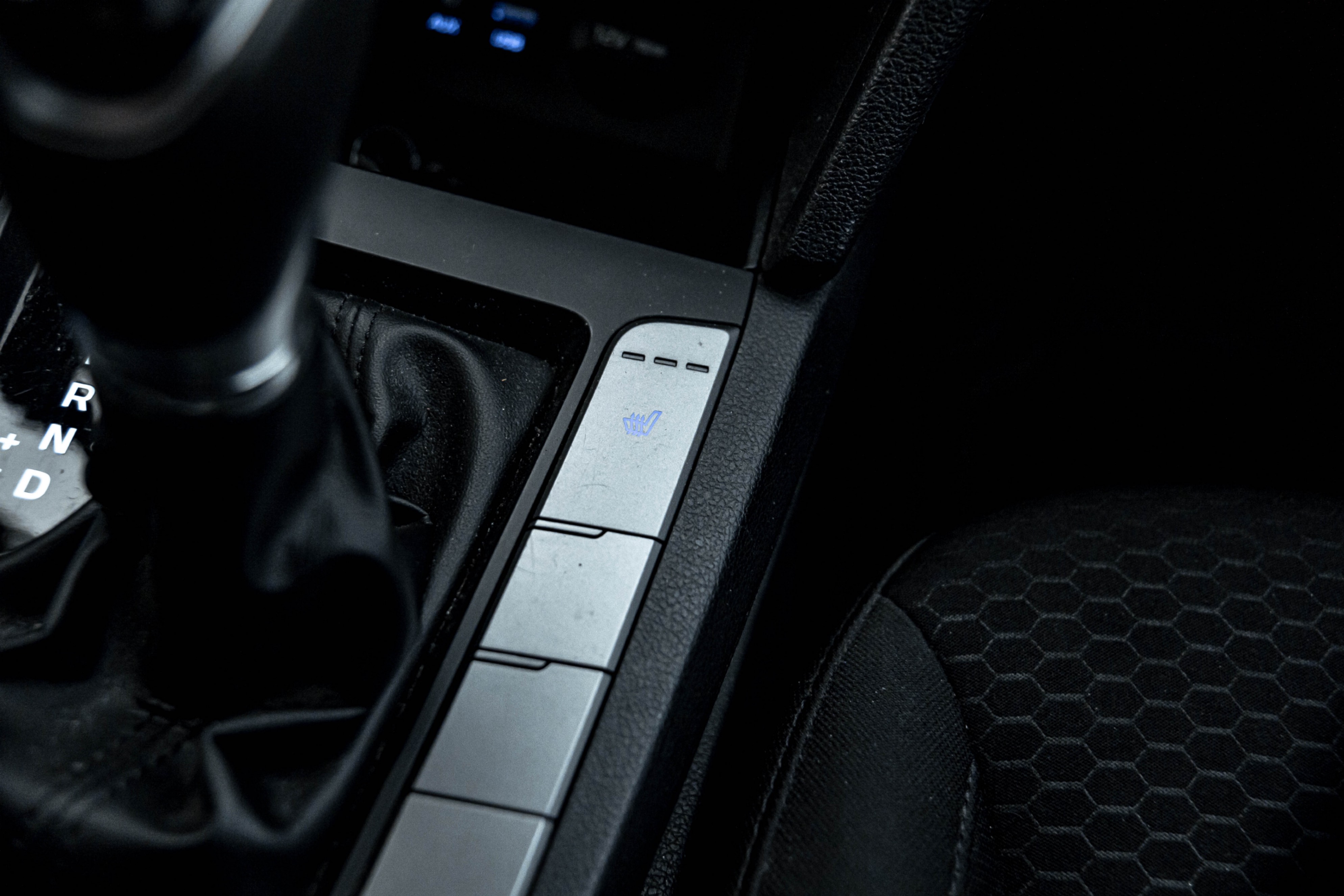 /ontarioqualitymotorsetobicoke/2019-Hyundai-Elantra-699588859309284.jpg