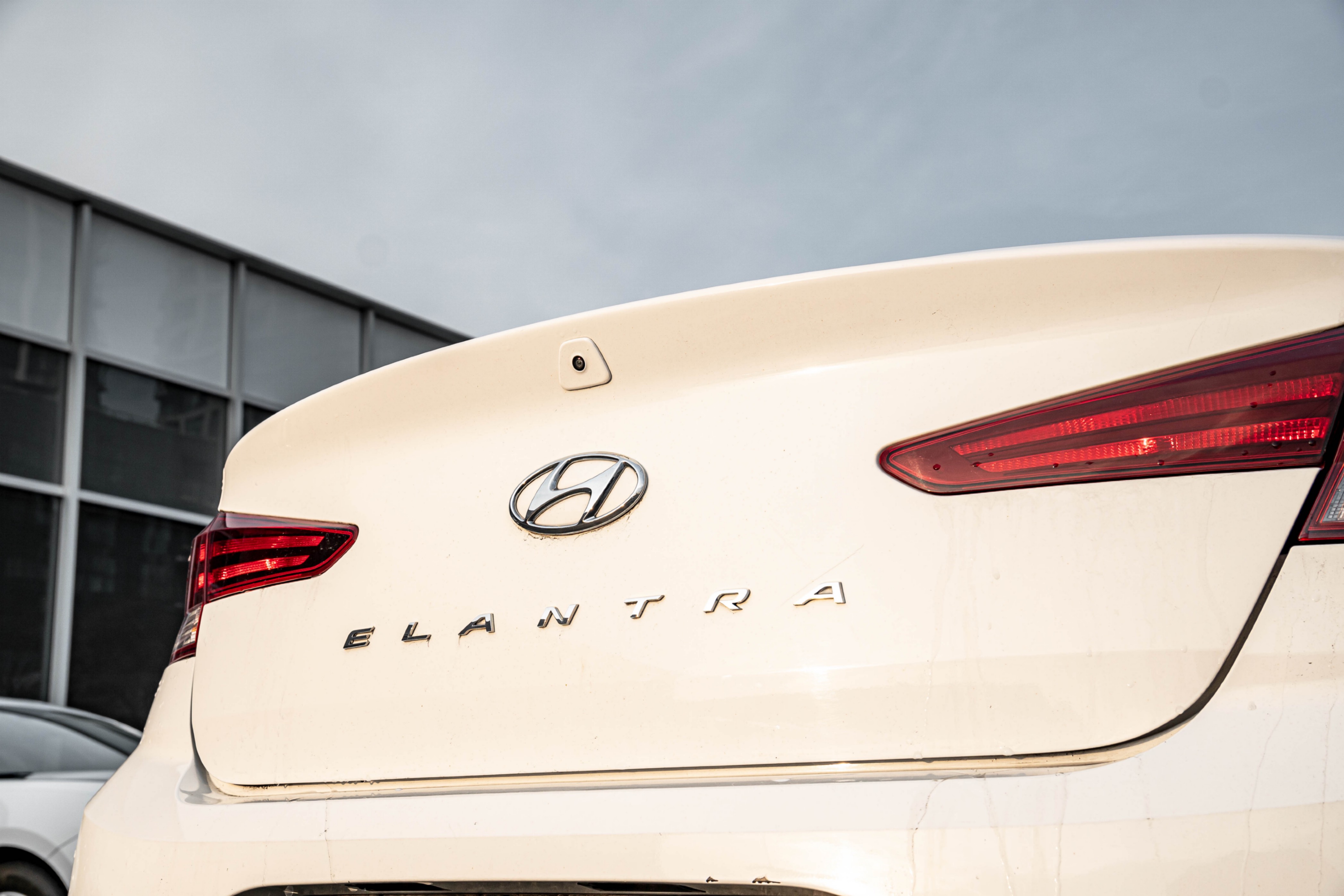 /ontarioqualitymotorsetobicoke/2019-Hyundai-Elantra-8614114175897698.jpg