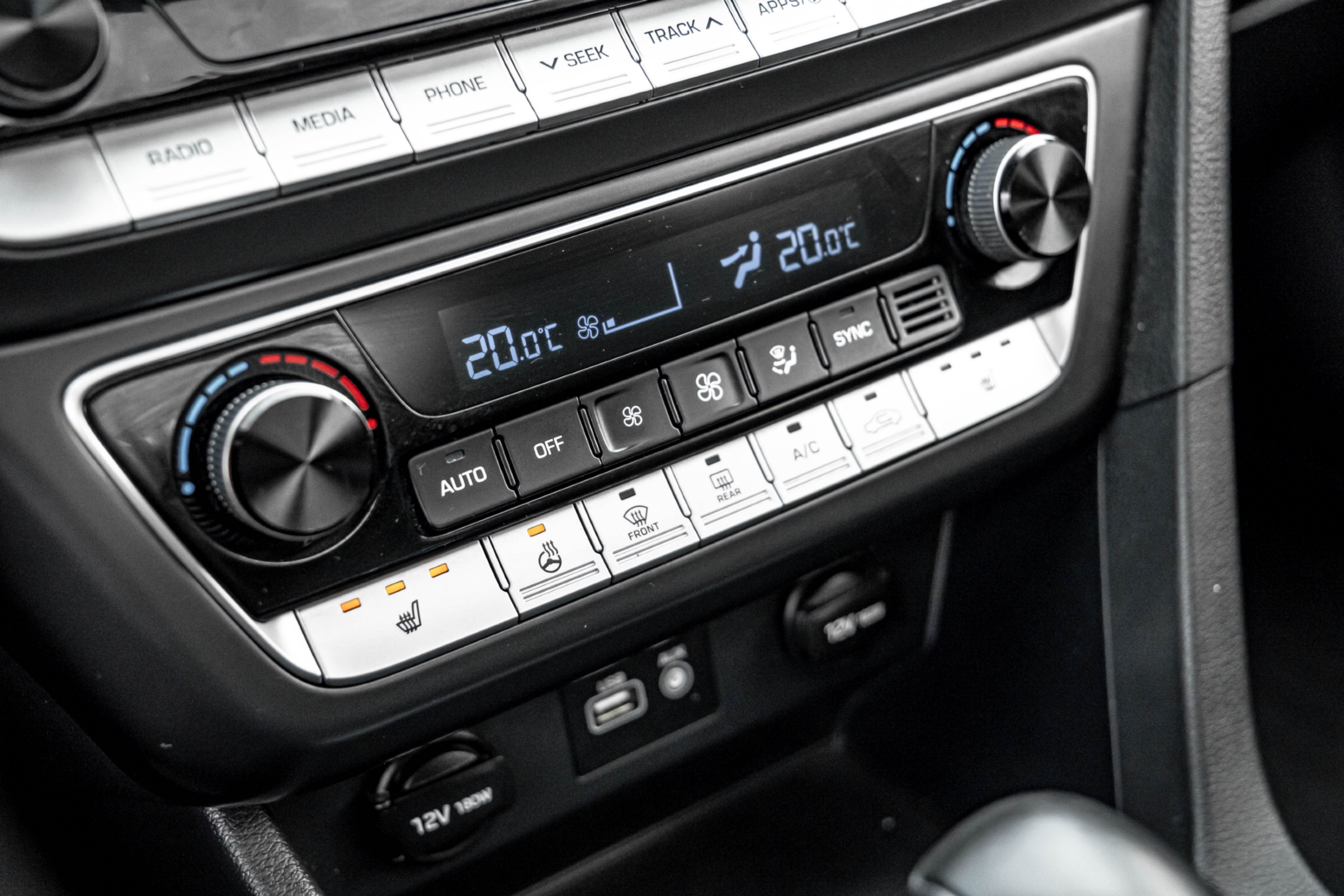 /ontarioqualitymotorsetobicoke/2019-Hyundai-Sonata-1897427589696392.jpg