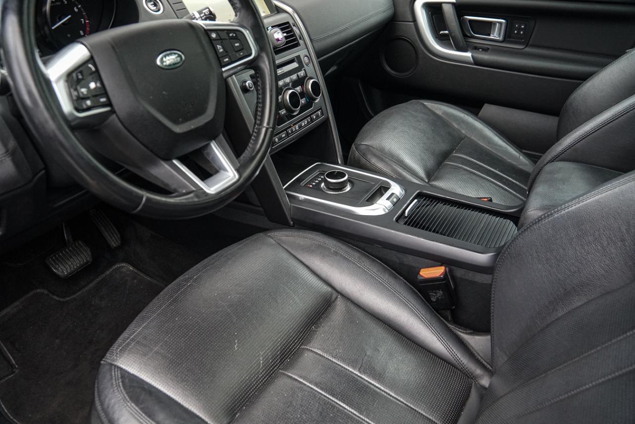 /ontarioqualitymotorsetobicoke/2019-LandRover-DiscoverySport-45531652591138005.jpg