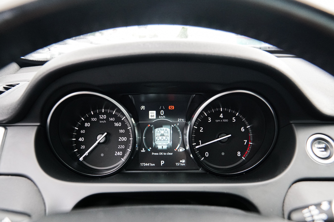 /ontarioqualitymotorsetobicoke/2019-LandRover-DiscoverySport-6478109145198228.jpg