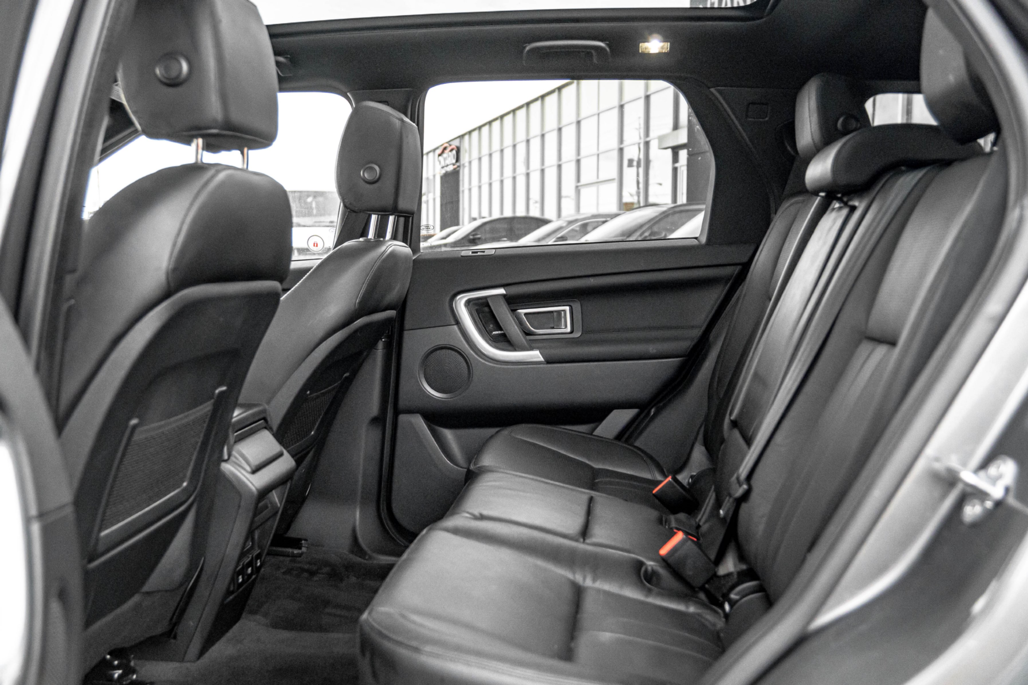 /ontarioqualitymotorsetobicoke/2019-LandRover-DiscoverySport-7885412859576832.jpg