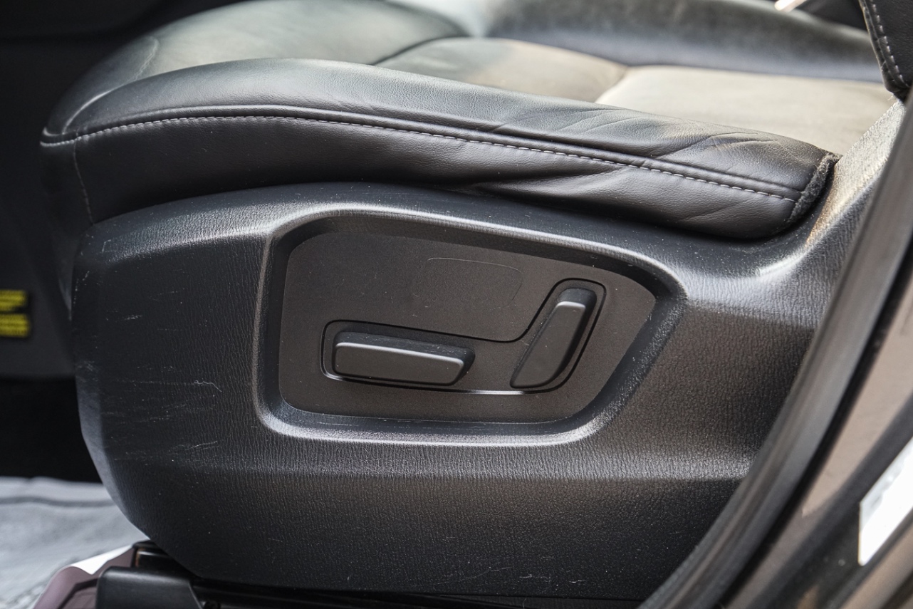 /ontarioqualitymotorsetobicoke/2019-Mazda-CX-5-506100717703595.jpg