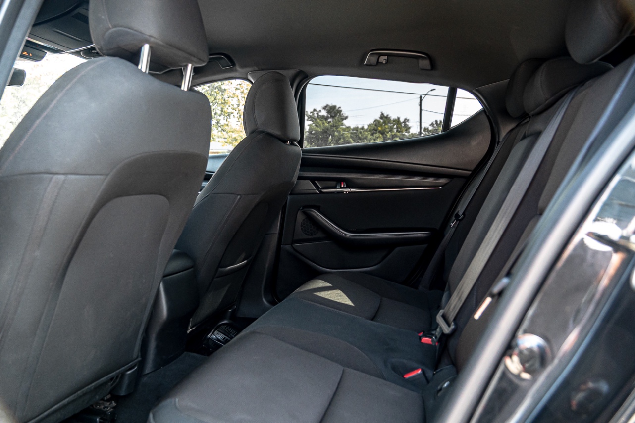 /ontarioqualitymotorsetobicoke/2019-Mazda-Mazda3Sport-02382729568465547.jpg
