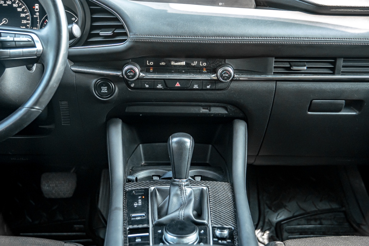 /ontarioqualitymotorsetobicoke/2019-Mazda-Mazda3Sport-040082340119883764.jpg