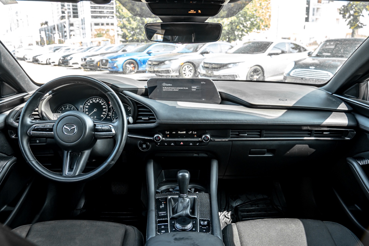 /ontarioqualitymotorsetobicoke/2019-Mazda-Mazda3Sport-2999446172325082.jpg