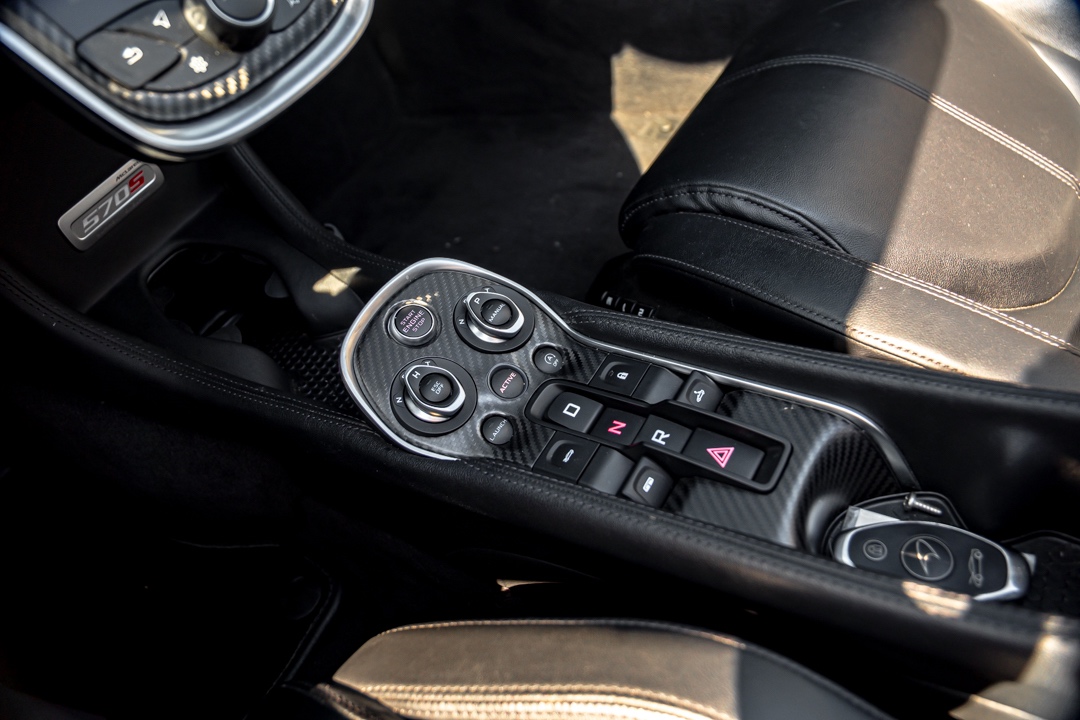 /ontarioqualitymotorsetobicoke/2019-McLaren-570S-8311513978820109.jpg