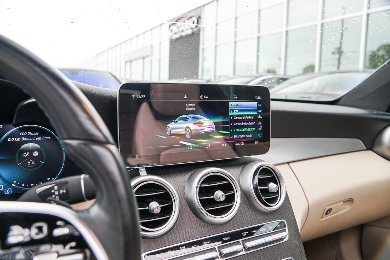 /ontarioqualitymotorsetobicoke/2019-Mercedes-Benz-C-Class-22756966731139916.jpg