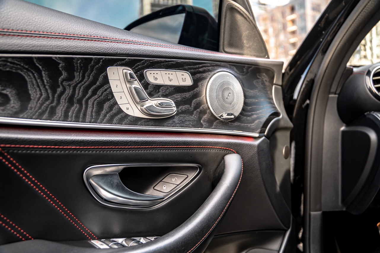 /ontarioqualitymotorsetobicoke/2019-Mercedes-Benz-E-Class-6858730020137951.jpg