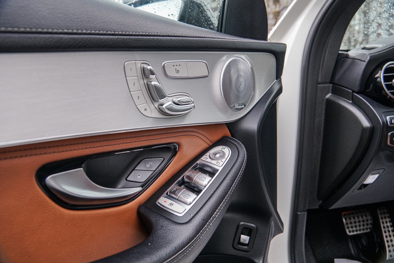 /ontarioqualitymotorsetobicoke/2019-Mercedes-Benz-GLC-Class-4372709901141283.jpg