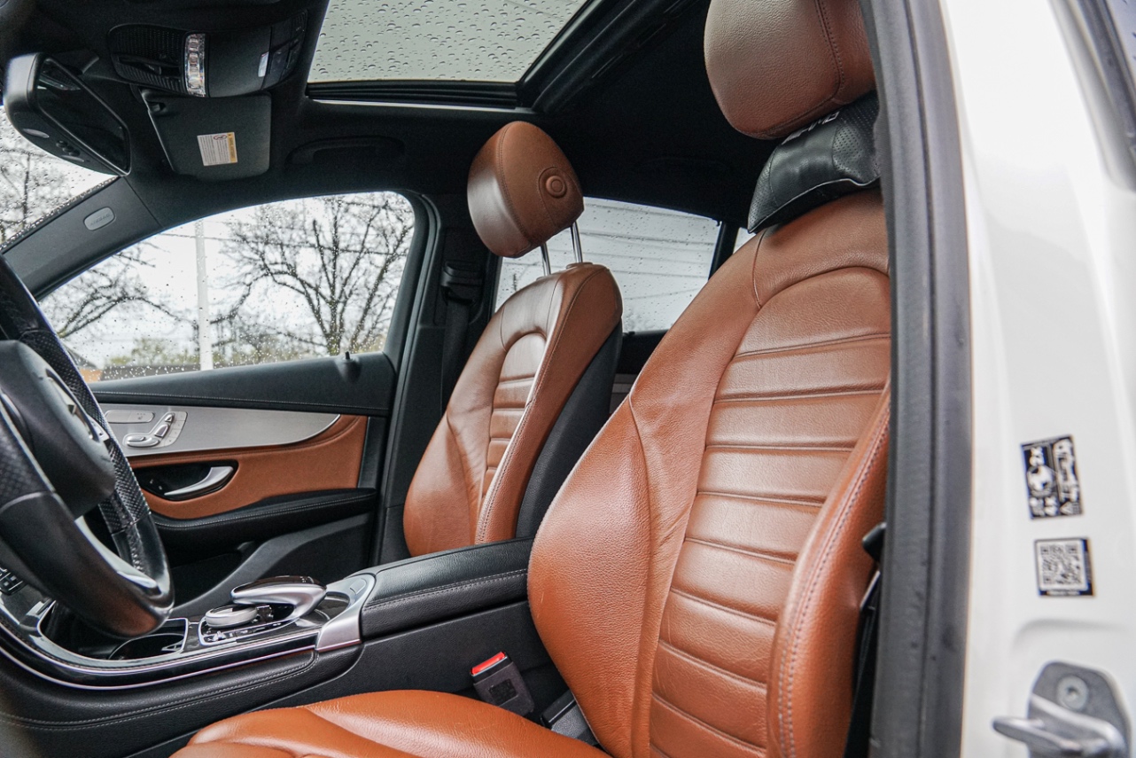 /ontarioqualitymotorsetobicoke/2019-Mercedes-Benz-GLC-Class-9860270756547642.jpg