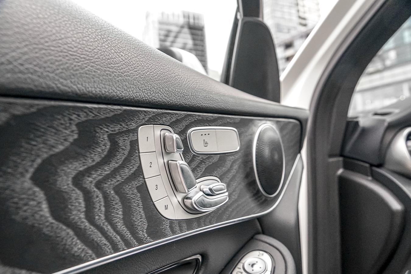 /ontarioqualitymotorsetobicoke/2019-Mercedes-Benz-GLC-class-1112785225870212.jpg