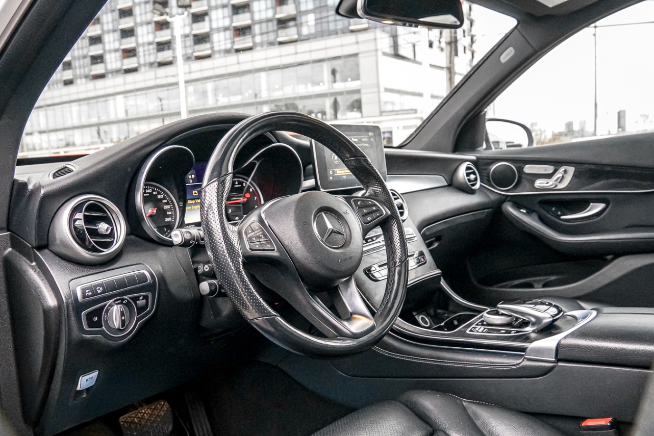 /ontarioqualitymotorsetobicoke/2019-Mercedes-Benz-GLC-class-61776484096035.jpg