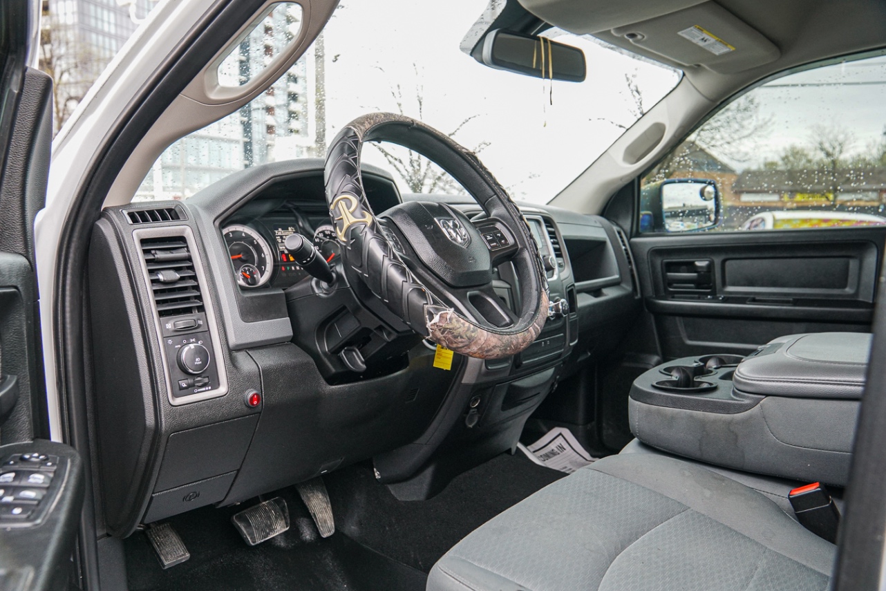 /ontarioqualitymotorsetobicoke/2019-Ram-1500Classic-4965249055401122.jpg
