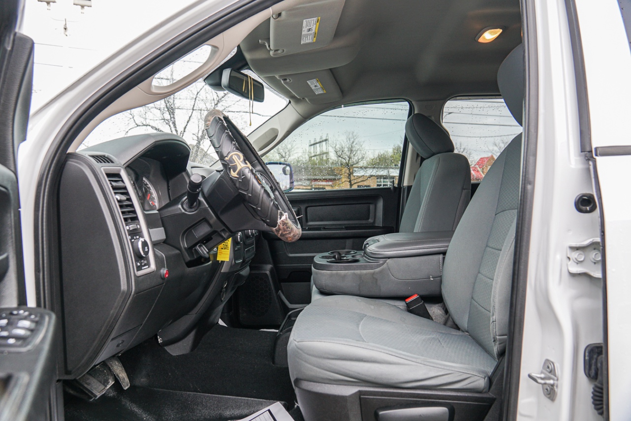 /ontarioqualitymotorsetobicoke/2019-Ram-1500Classic-6051615509303163.jpg