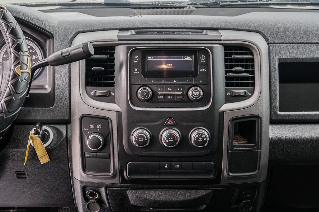 /ontarioqualitymotorsetobicoke/2019-Ram-1500Classic-8863885240642415.jpg