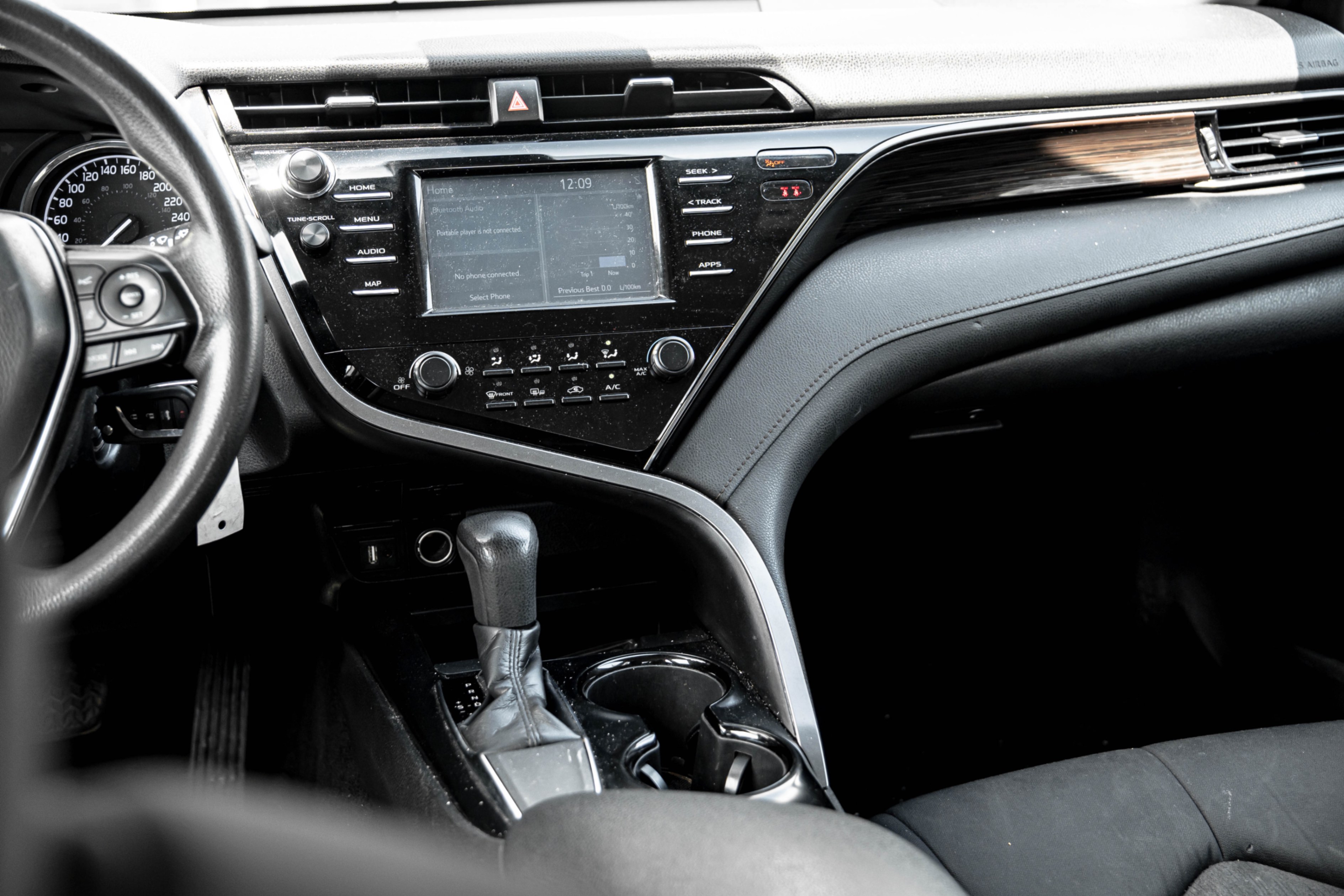 /ontarioqualitymotorsetobicoke/2019-Toyota-Camry-4013148882486919.jpg