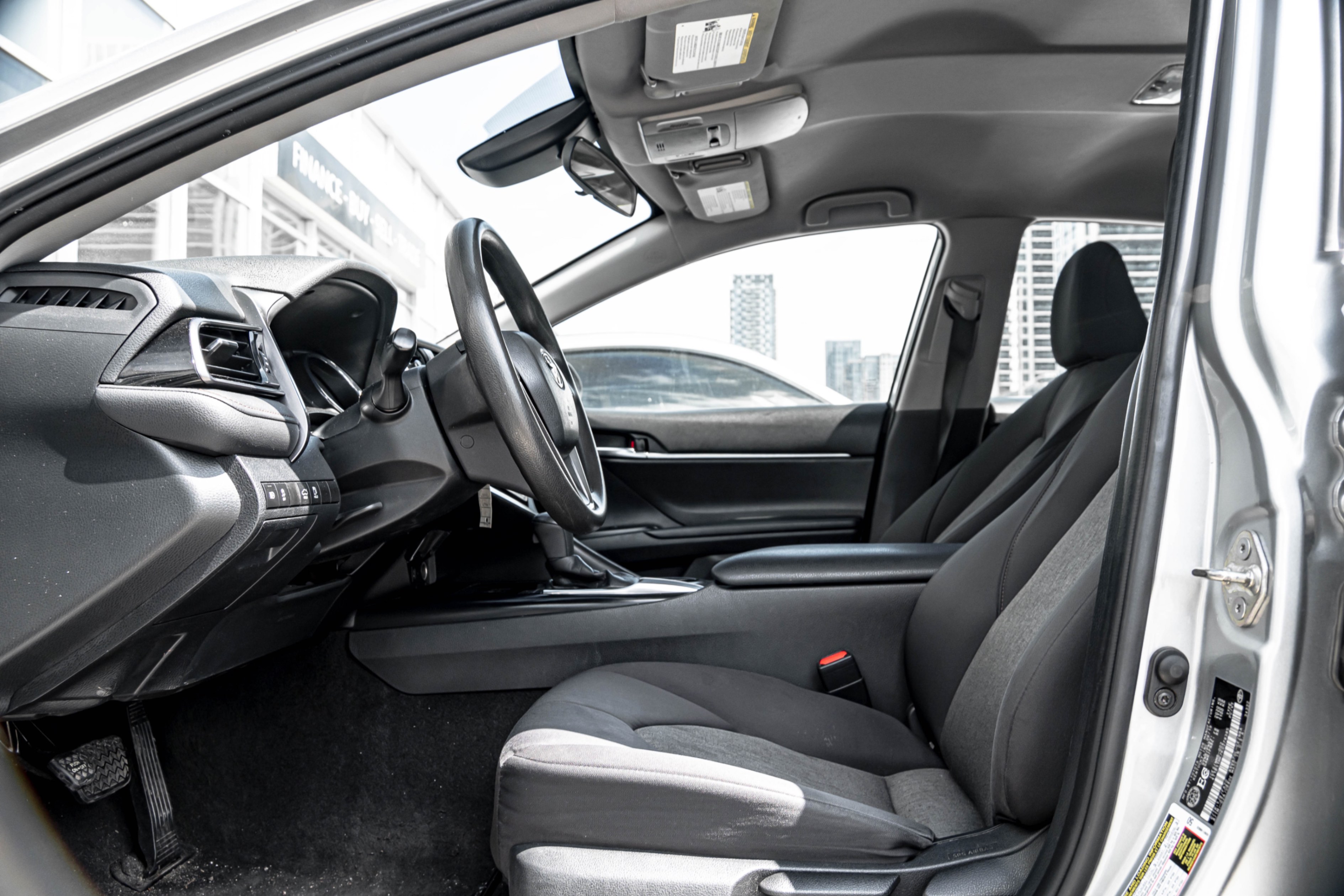 /ontarioqualitymotorsetobicoke/2019-Toyota-Camry-6357673184646109.jpg