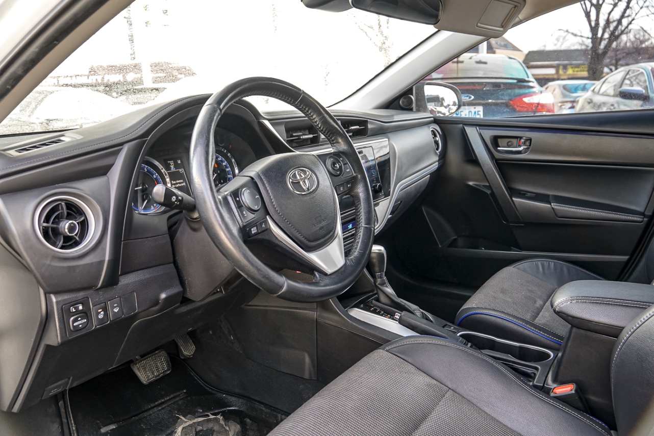/ontarioqualitymotorsetobicoke/2019-Toyota-Corolla-3510425981952989.jpg
