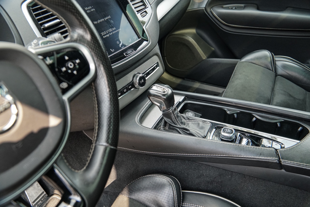 /ontarioqualitymotorsetobicoke/2019-Volvo-XC90-273054540714595.jpg