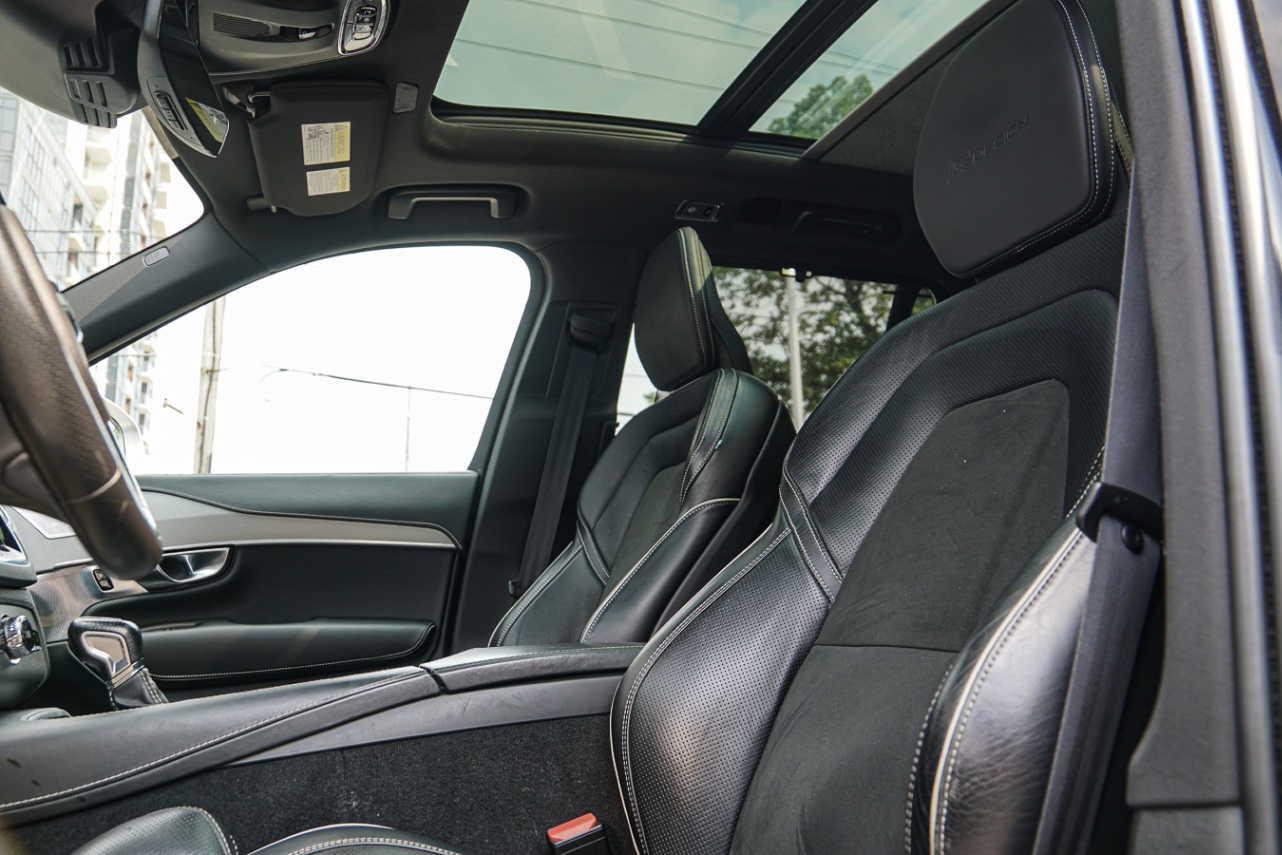/ontarioqualitymotorsetobicoke/2019-Volvo-XC90-5370315241668511.jpg