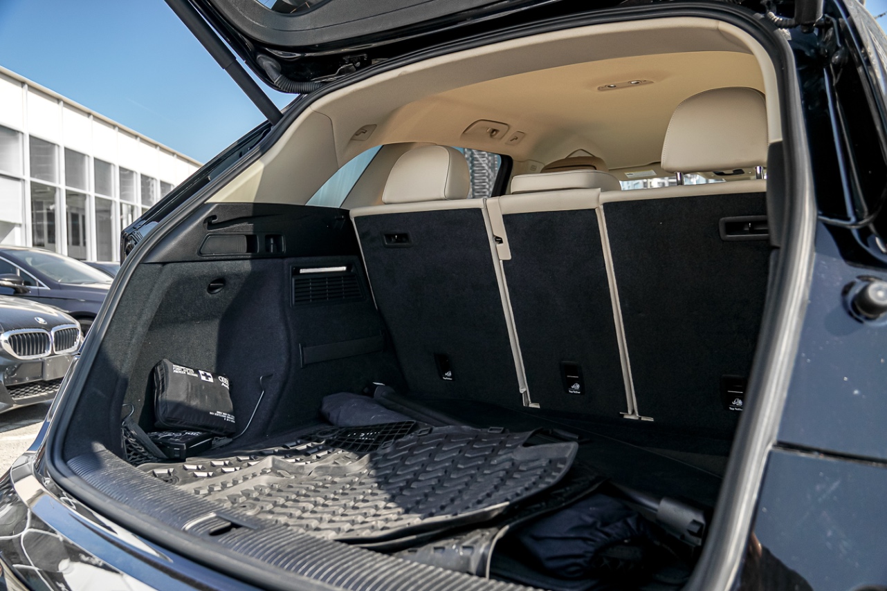 /ontarioqualitymotorsetobicoke/2020-Audi-Q5-5961881357612329.jpg