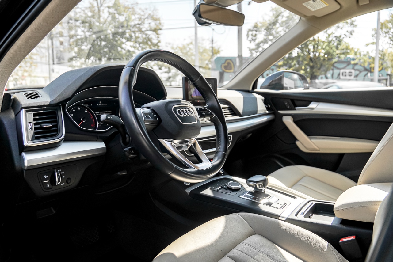 /ontarioqualitymotorsetobicoke/2020-Audi-Q5-8705741041155526.jpg