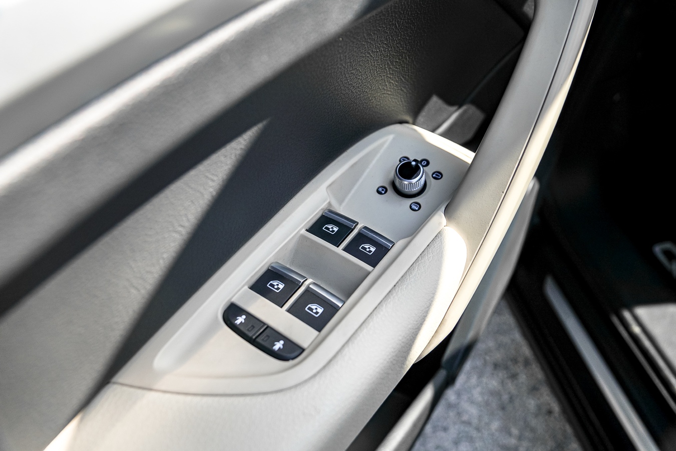 /ontarioqualitymotorsetobicoke/2020-Audi-Q5-9113165834682881.jpg