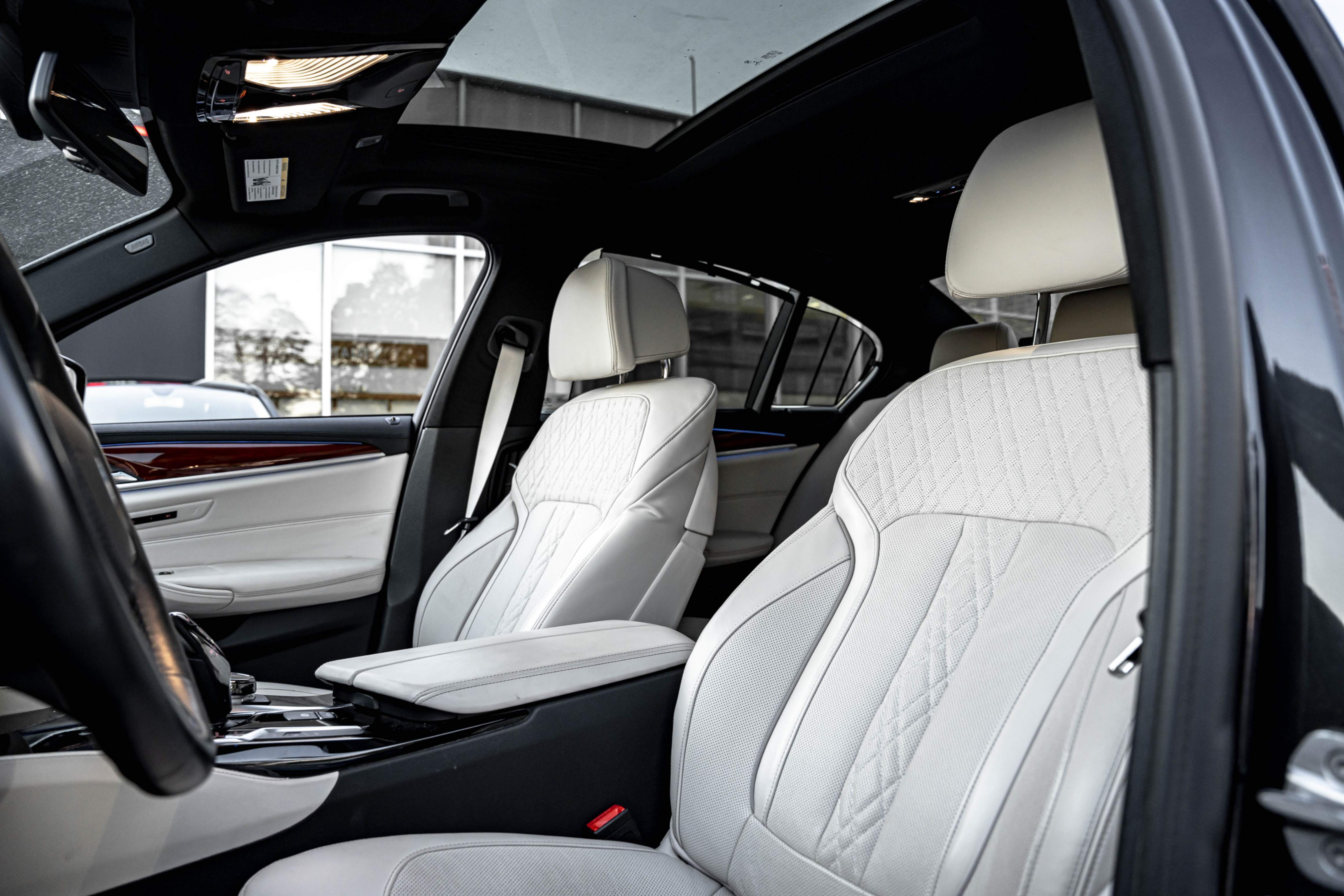 /ontarioqualitymotorsetobicoke/2020-BMW-5Series-14129840156979823.jpg