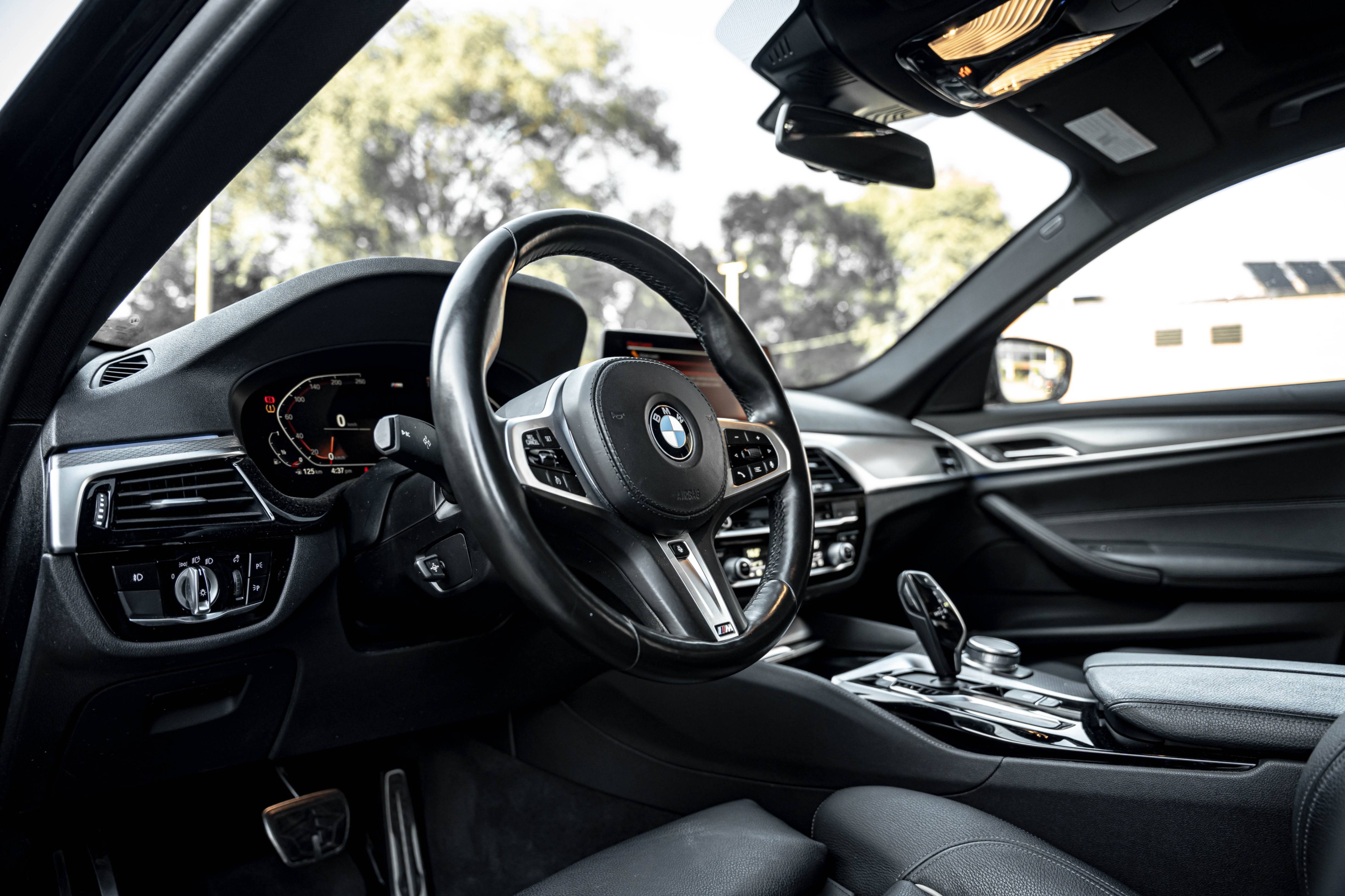 /ontarioqualitymotorsetobicoke/2020-BMW-5Series-19200035349898426.jpg