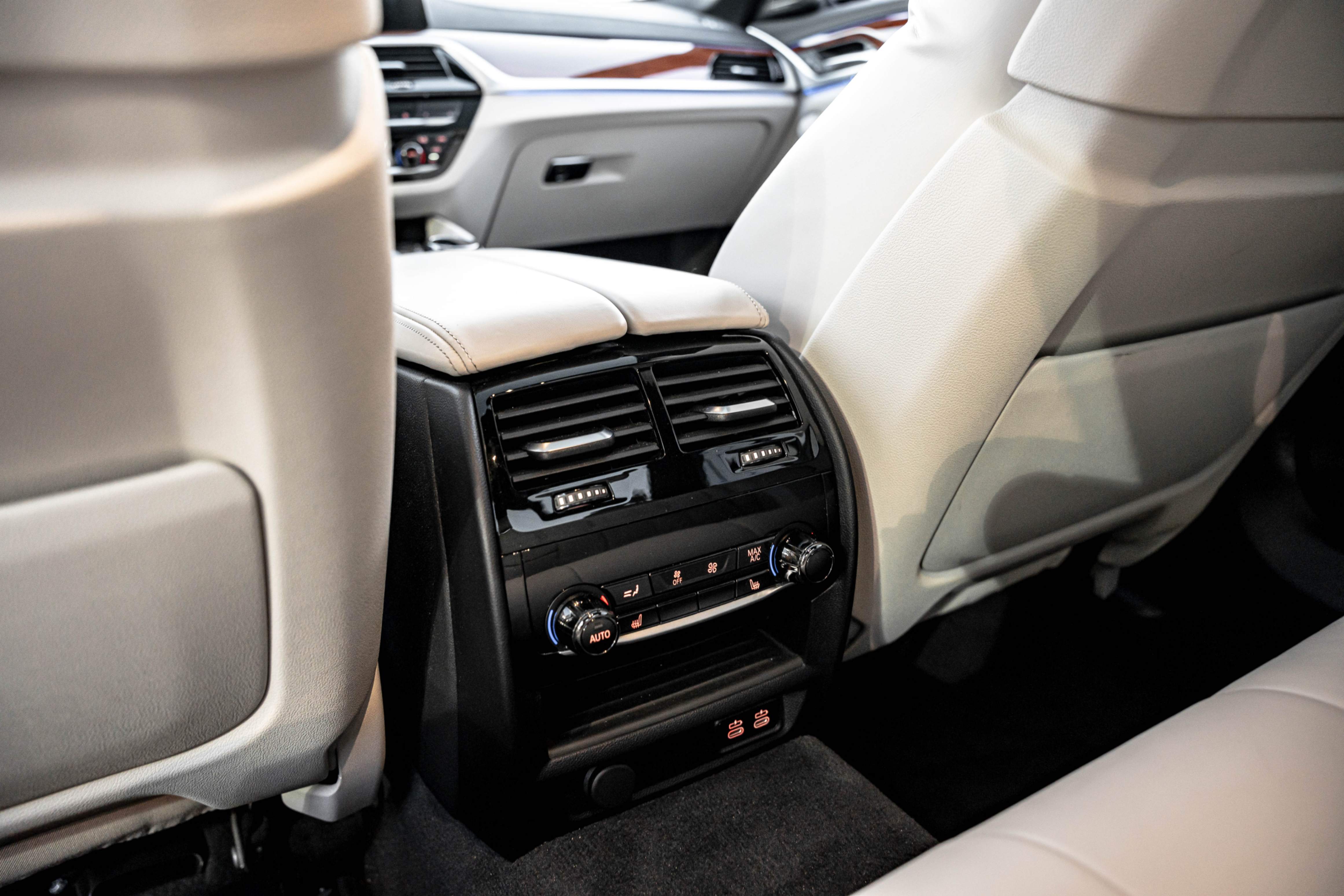 /ontarioqualitymotorsetobicoke/2020-BMW-5Series-6013695643858512.jpg