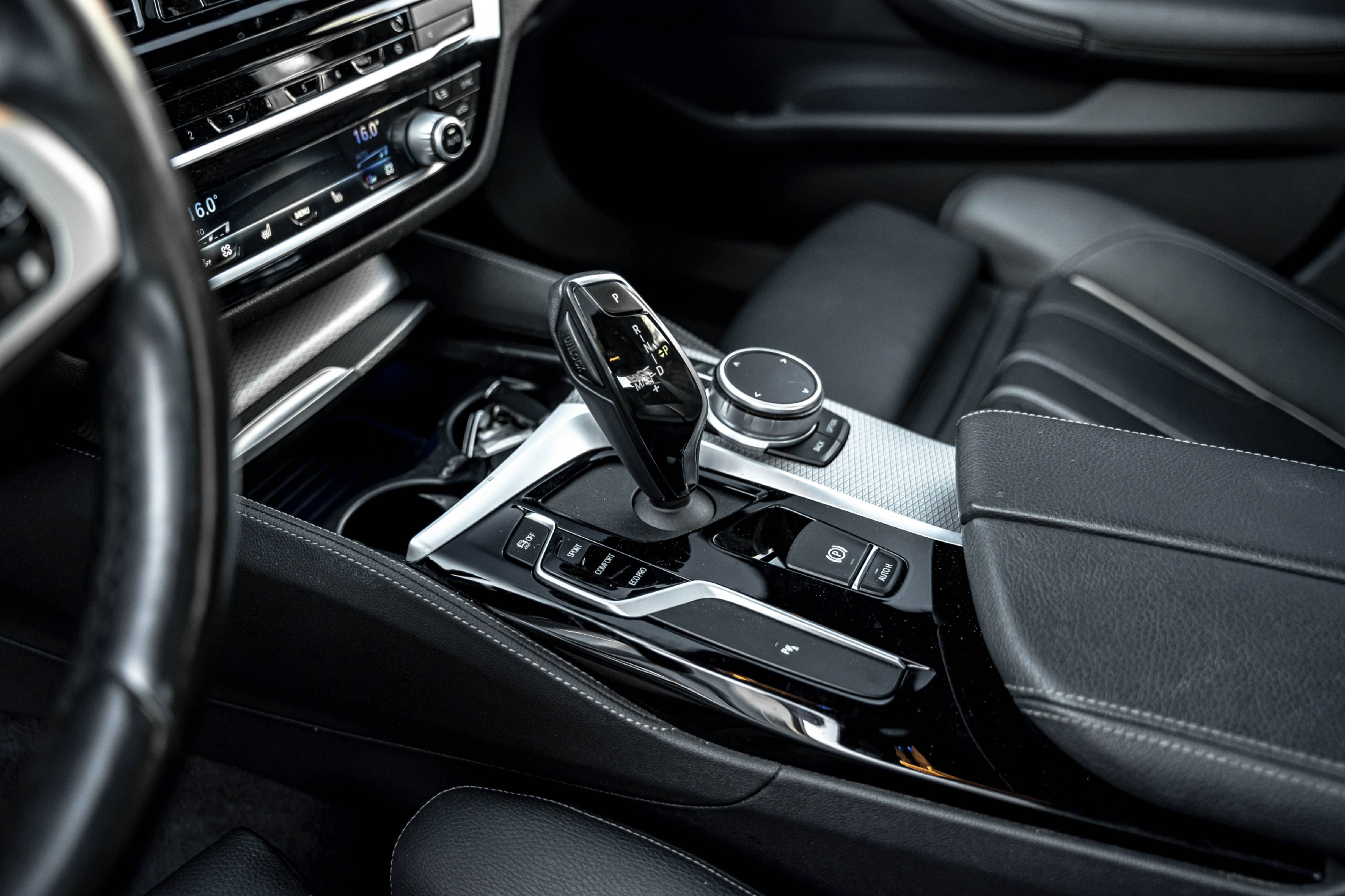 /ontarioqualitymotorsetobicoke/2020-BMW-5Series-9219223634276785.jpg
