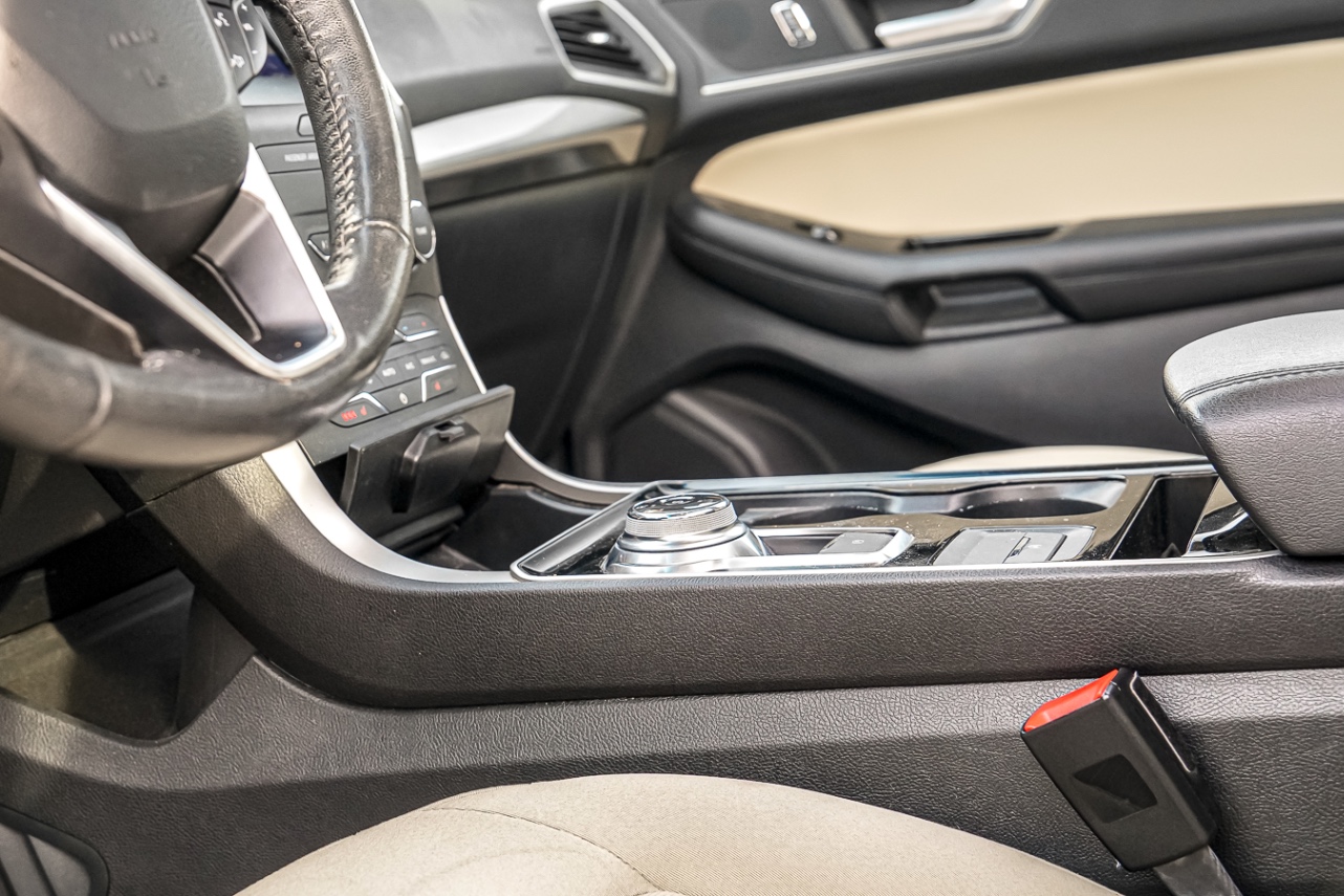 /ontarioqualitymotorsetobicoke/2020-Ford-Edge-8858618509759113.jpg