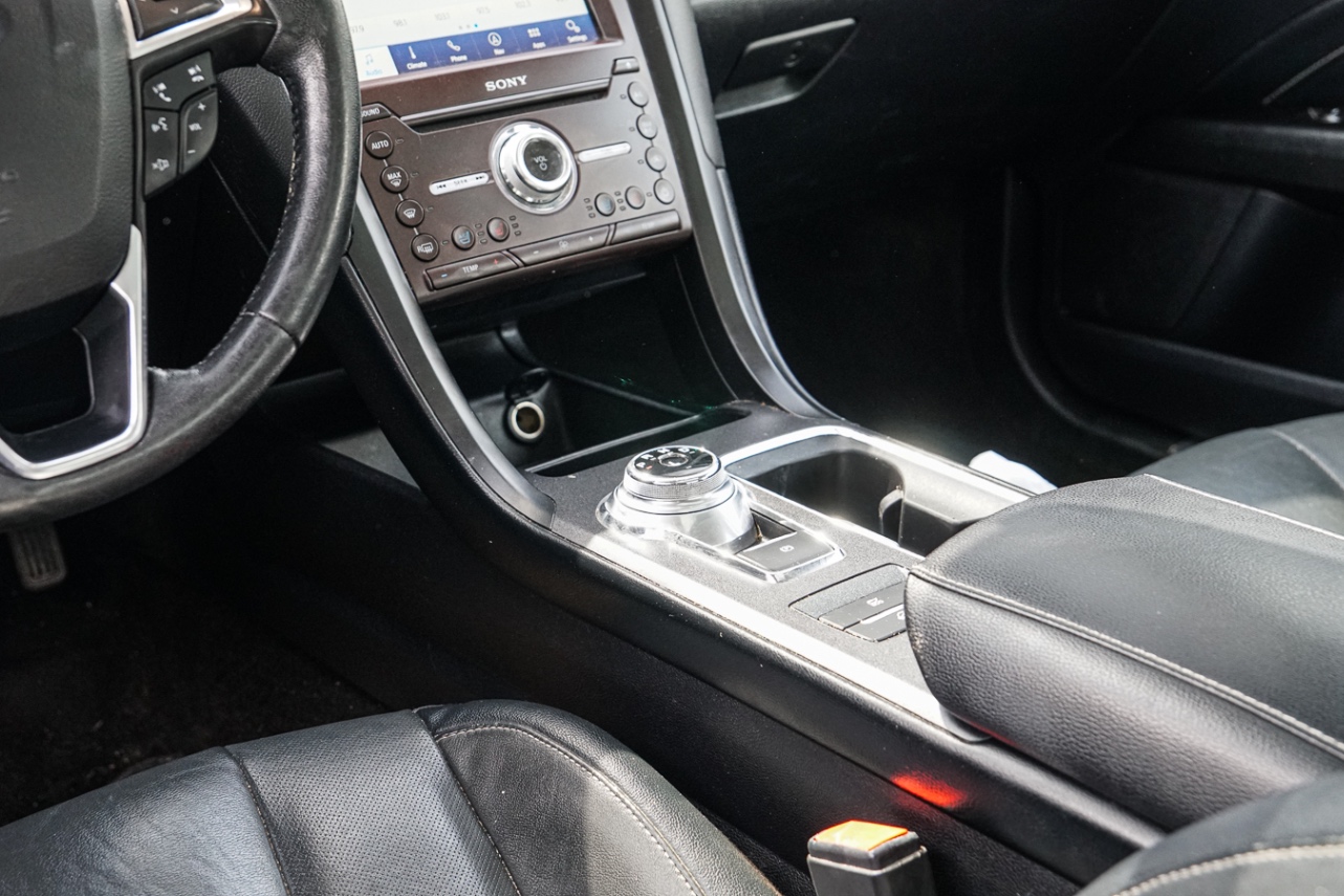 /ontarioqualitymotorsetobicoke/2020-Ford-Fusion-05397589565475003.jpg