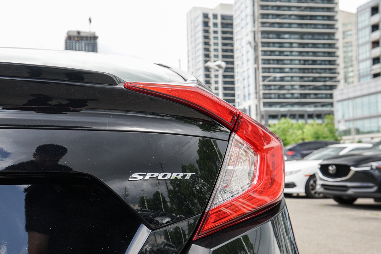 /ontarioqualitymotorsetobicoke/2020-Honda-Civic-17676968122087633.jpg