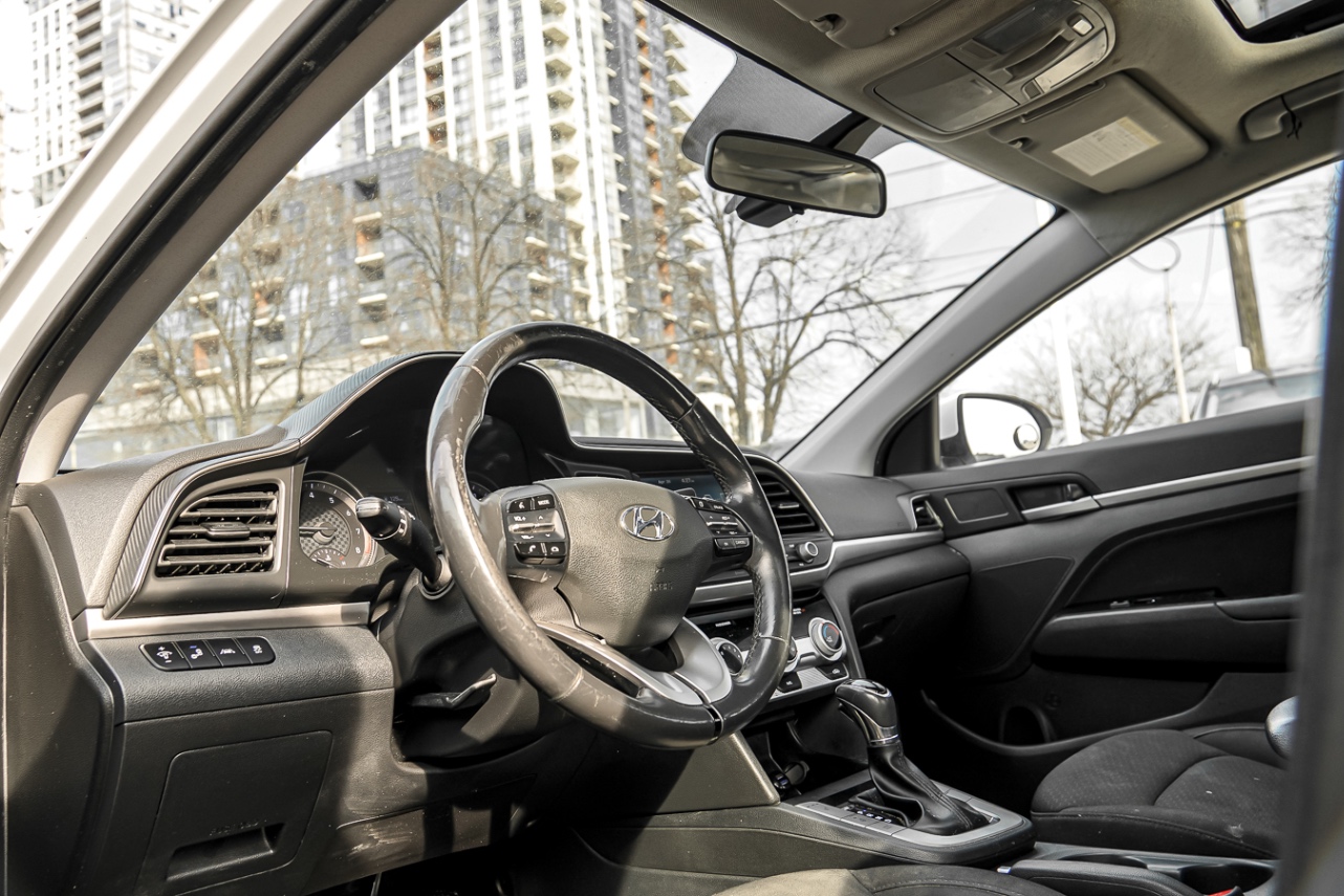 /ontarioqualitymotorsetobicoke/2020-Hyundai-Elantra-07104885974830077.jpg