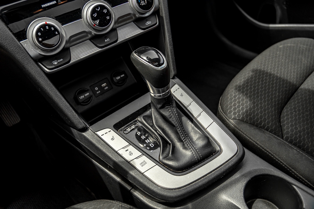 /ontarioqualitymotorsetobicoke/2020-Hyundai-Elantra-21903470901676791.jpg