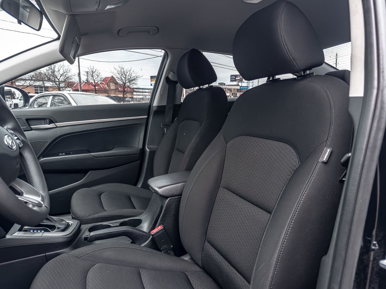 /ontarioqualitymotorsetobicoke/2020-Hyundai-Elantra-2413784073610905.jpg