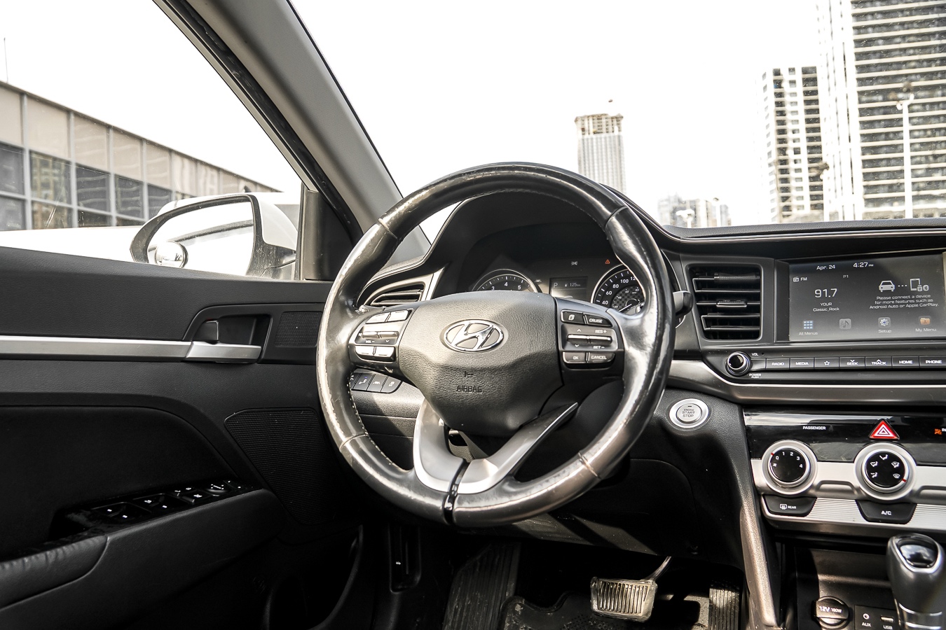 /ontarioqualitymotorsetobicoke/2020-Hyundai-Elantra-2913322642904794.jpg