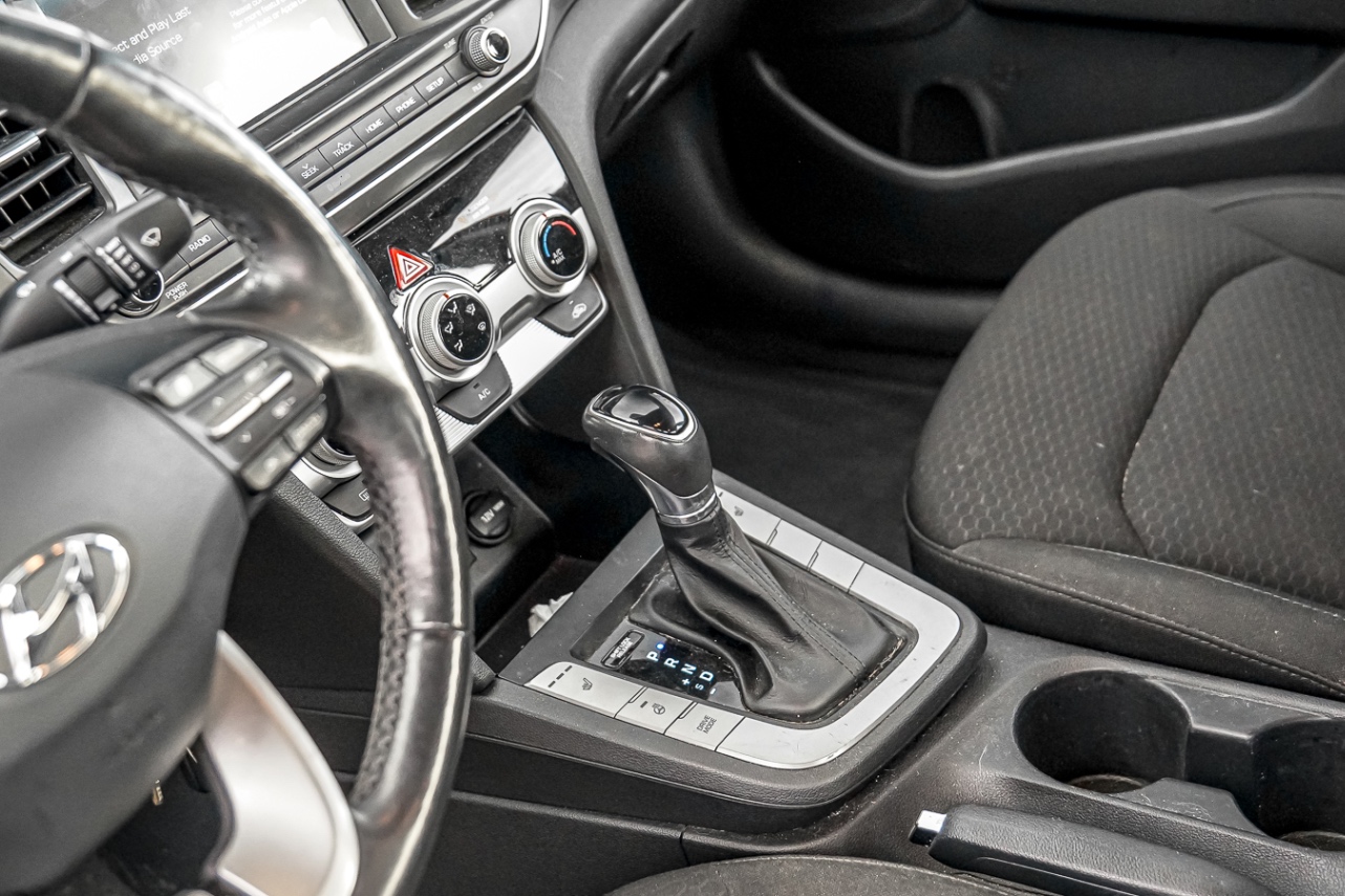 /ontarioqualitymotorsetobicoke/2020-Hyundai-Elantra-3178470220972516.jpg