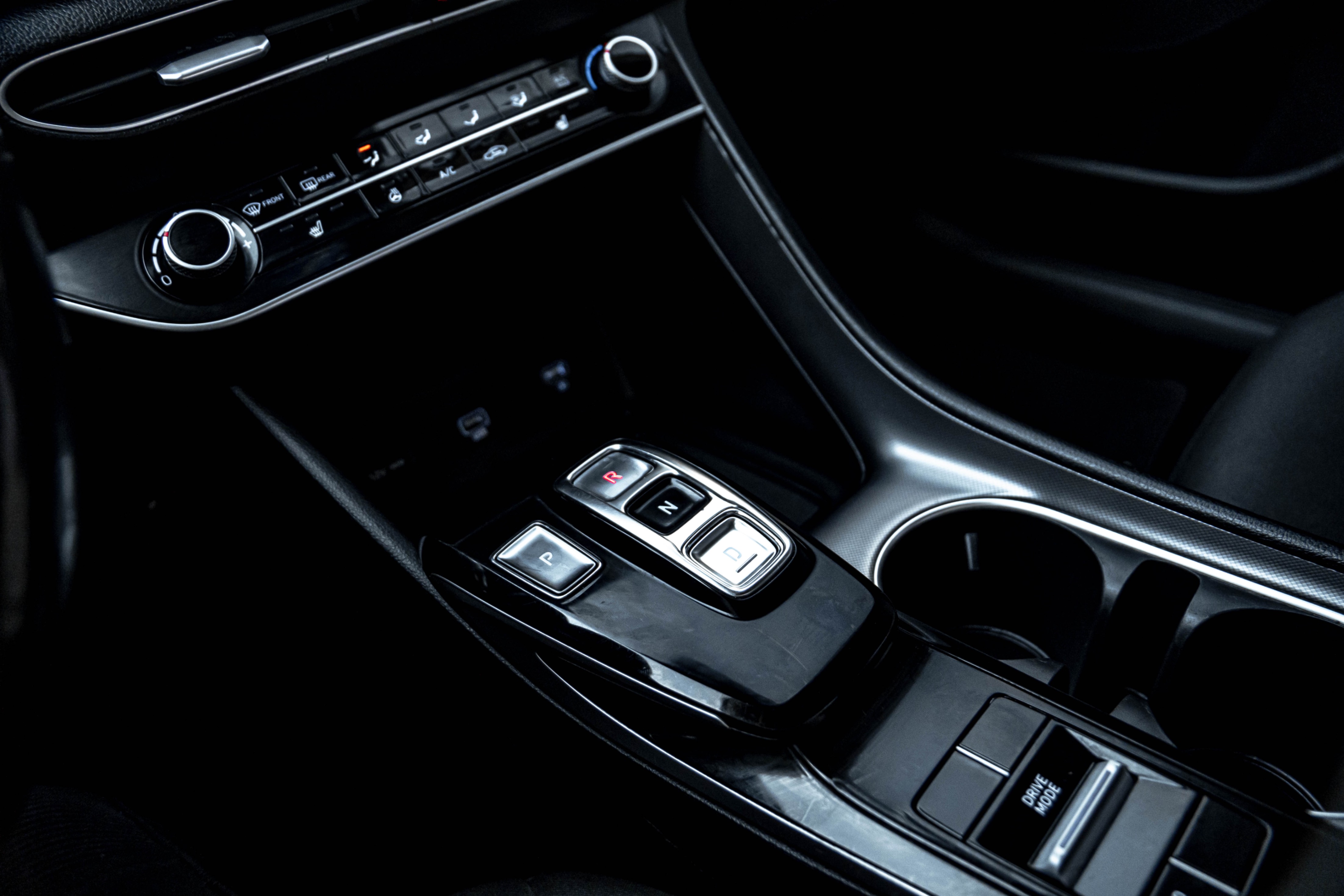 /ontarioqualitymotorsetobicoke/2020-Hyundai-Sonata-03489957349781636.jpg