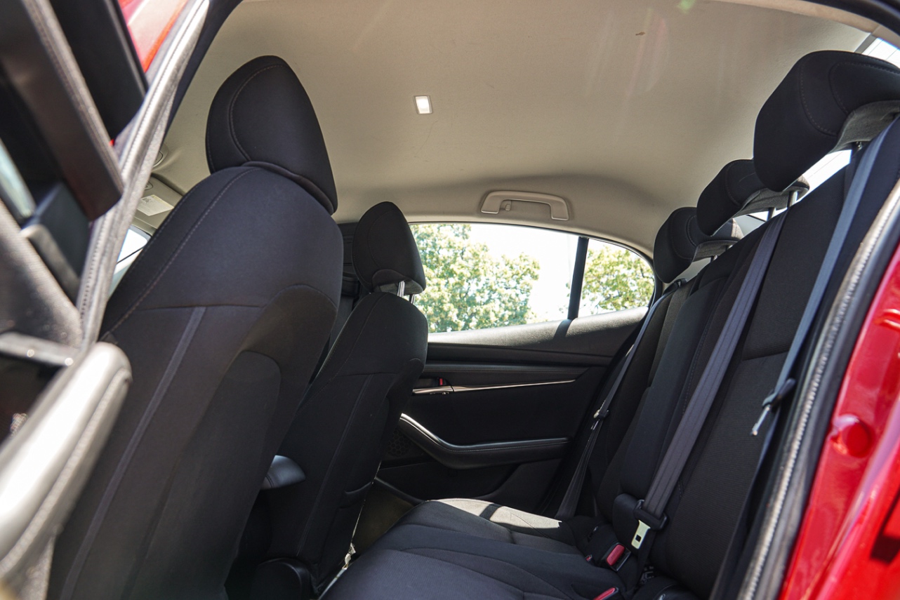 /ontarioqualitymotorsetobicoke/2020-Mazda-Mazda3-24517934605090597.jpg
