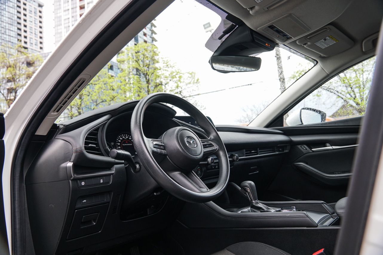 /ontarioqualitymotorsetobicoke/2020-Mazda-Mazda3-2888435469848041.jpg