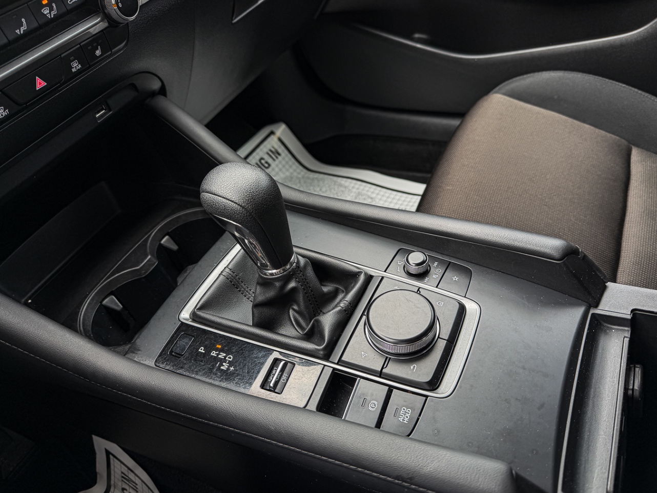 /ontarioqualitymotorsetobicoke/2020-Mazda-Mazda3-41265960888897024.jpg