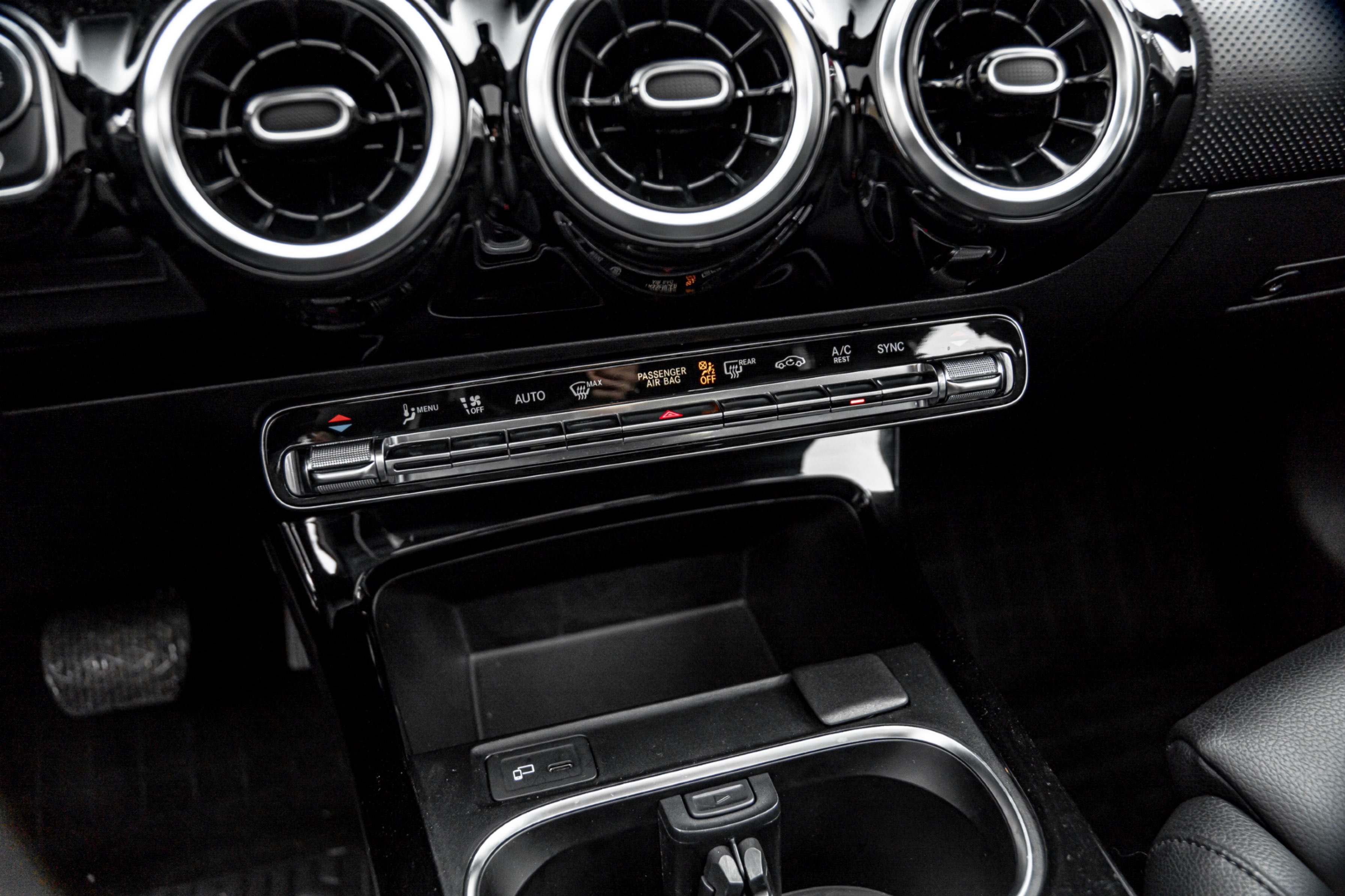 /ontarioqualitymotorsetobicoke/2020-Mercedes-Benz-A-Class-12500670763438904.jpg