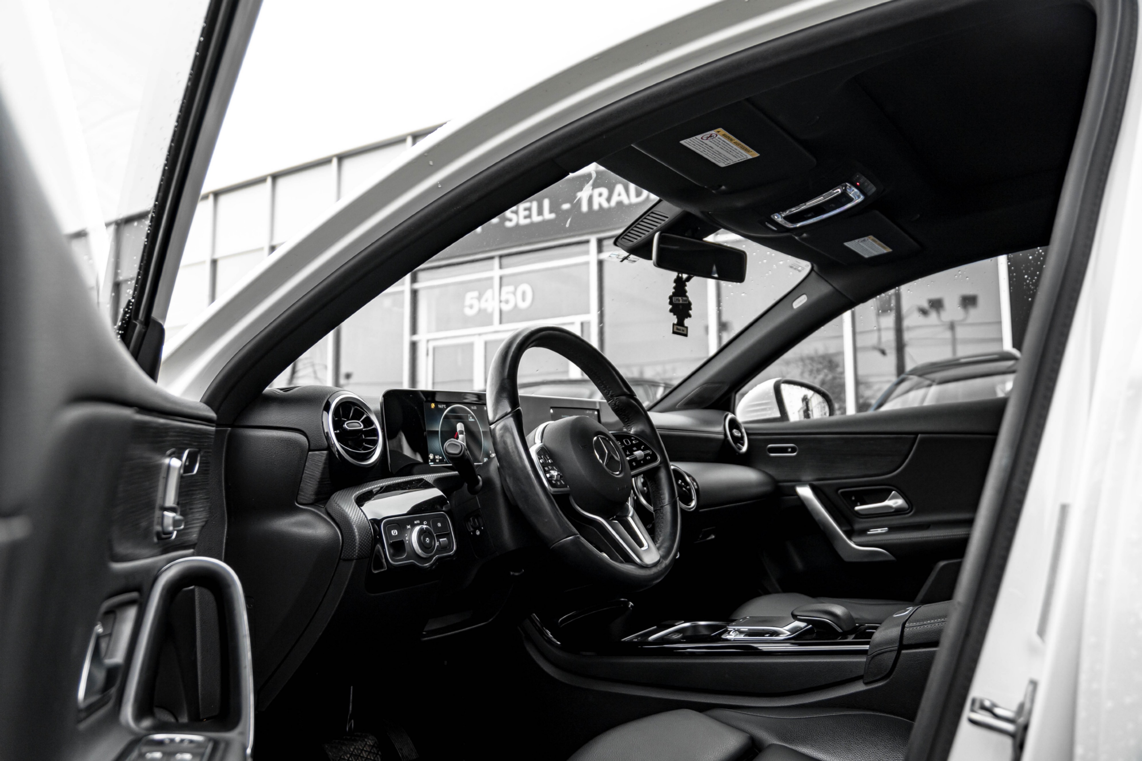 /ontarioqualitymotorsetobicoke/2020-Mercedes-Benz-A-Class-201623418048263.jpg